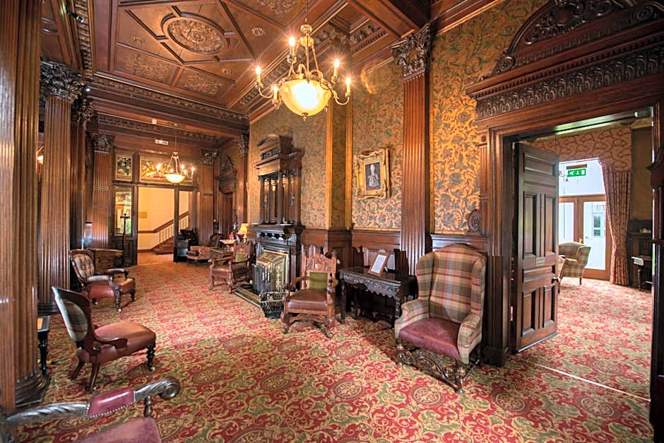 Macdonald Norwood Hall Hotel