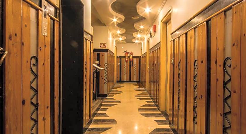 The Suncourt Hotel Yatri