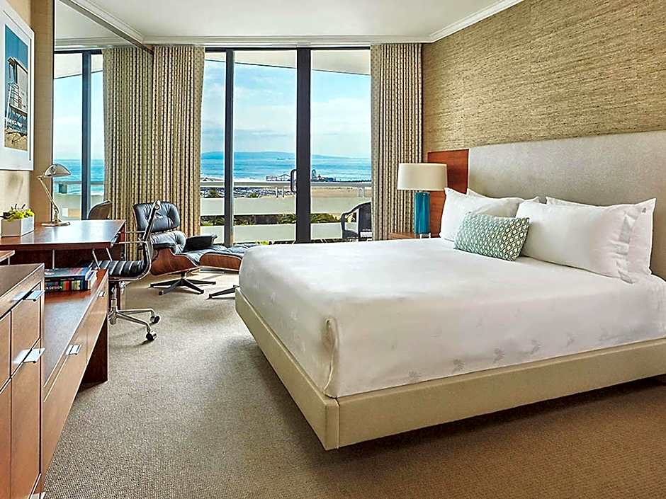 Fairmont Miramar Hotel & Bungalows