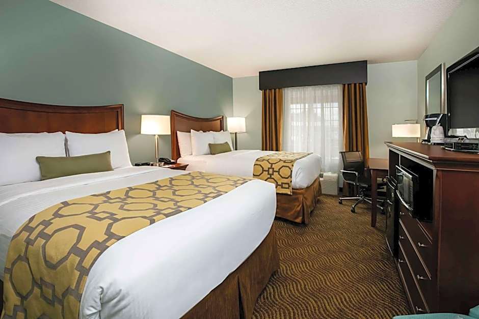 Baymont by Wyndham Braselton / Winder