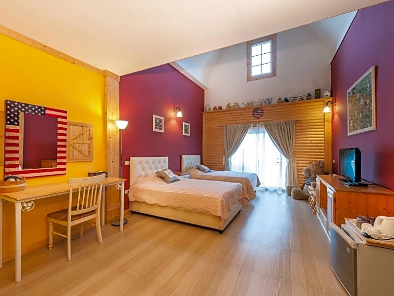 Belmont Village Hotel