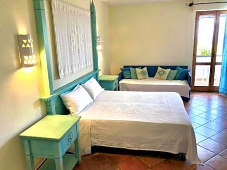 Triple Room Sea View