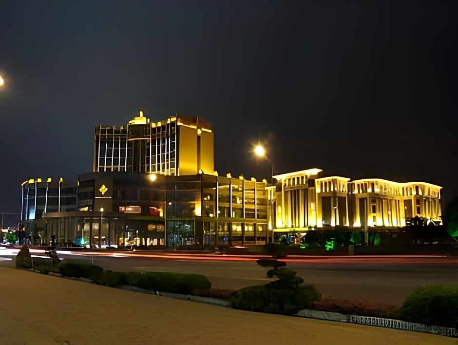Changshu Jinling Tianming Grand Hotel