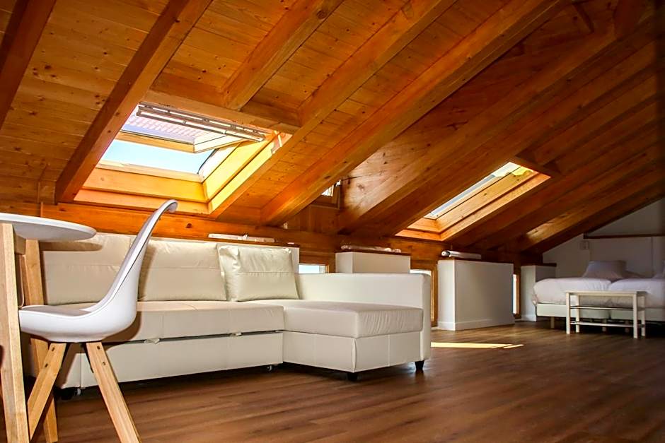 Apartamentos Mundaka Surf Camp