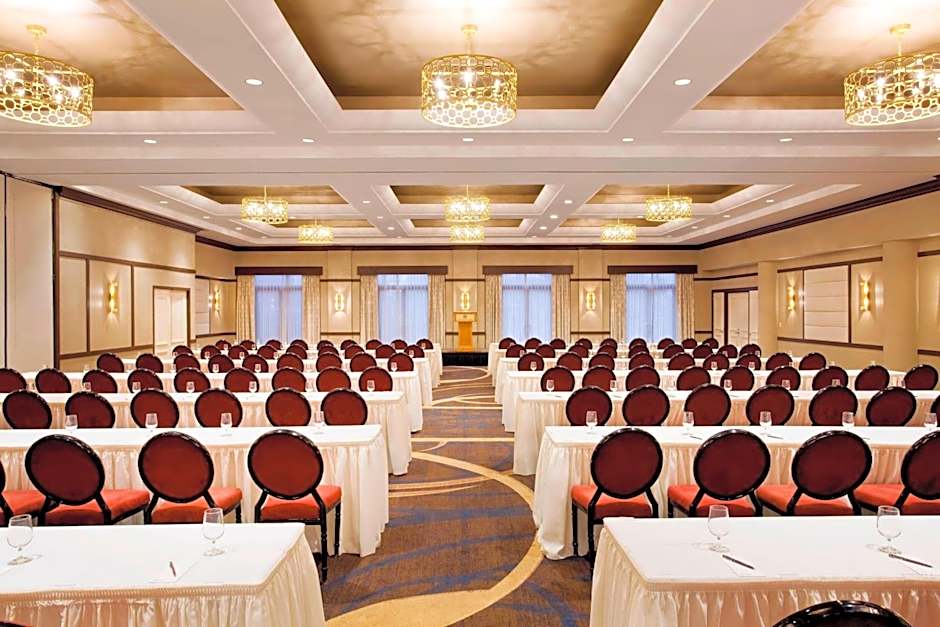 Sheraton Laguardia East Hotel