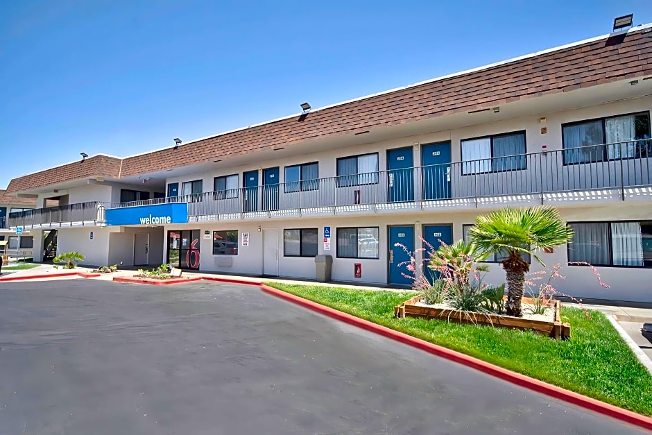 Motel 6-Palmdale, CA