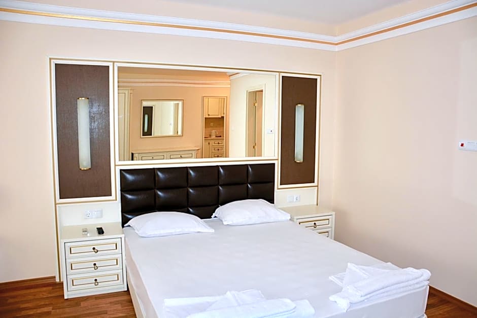 Golden Rainbow Beach Hotel