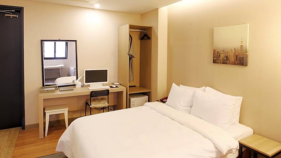 Hotel Clover