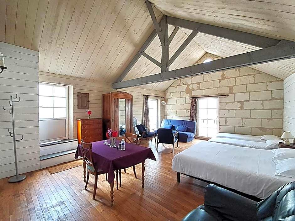 Logis Hotel Le Bussy