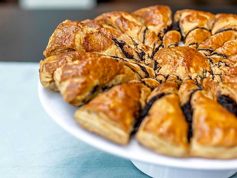 ibis Styles Golden Sands Roomer Hotel