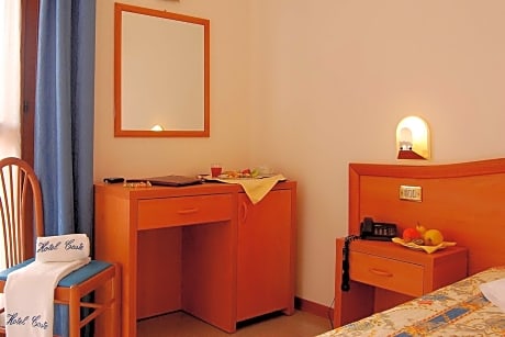 Superior Double Room with Lake View