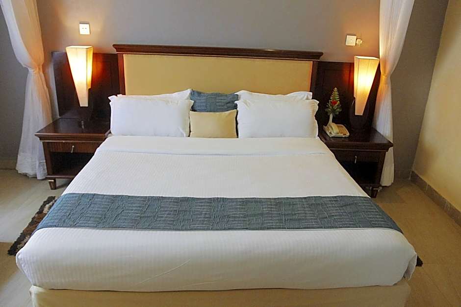 Royal Suites
