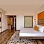 Lemon Tree Hotel, Dapoli