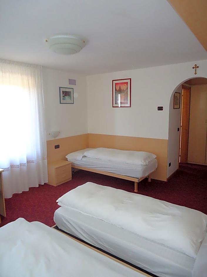 Hotel Pensione Dolomiti