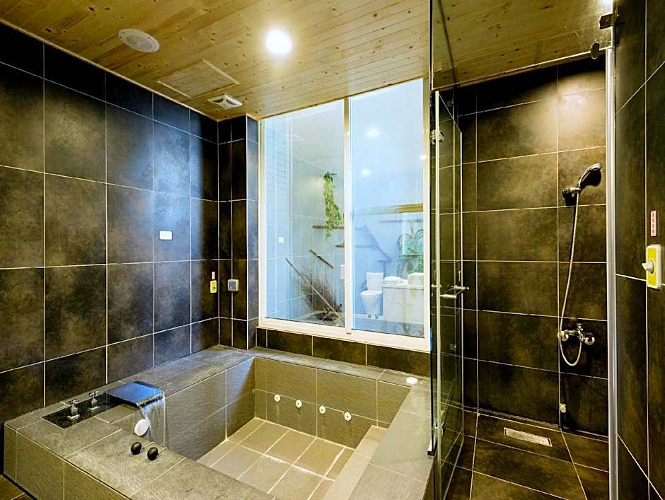 Duo Romance Hotel