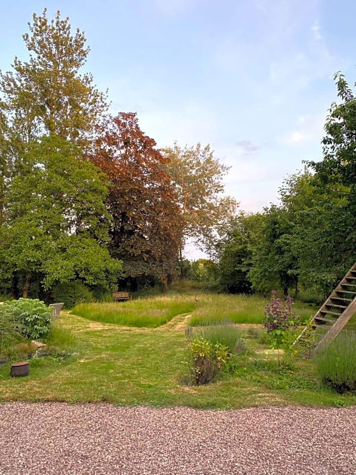 L'Hôtié de Brocéliande à Paimpont, au coeur des sites naturels et légendaires