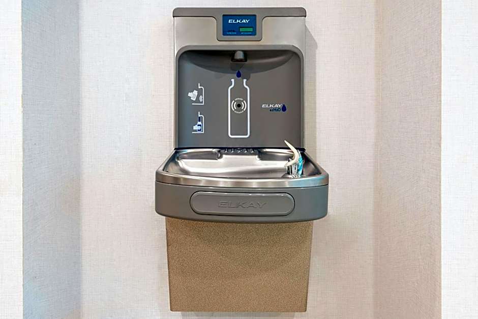 Courtyard by Marriott Buffalo Downtown/Canalside