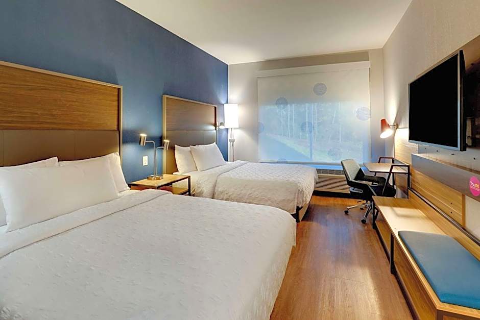 Tru by Hilton Raleigh Garner