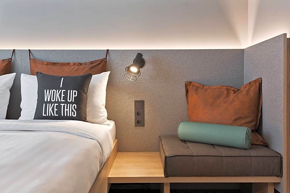 Moxy Lausanne City