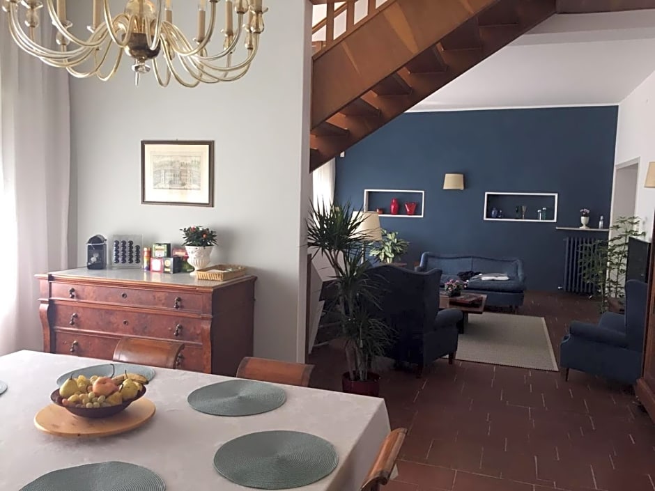 Casa Lunia Guesthouse
