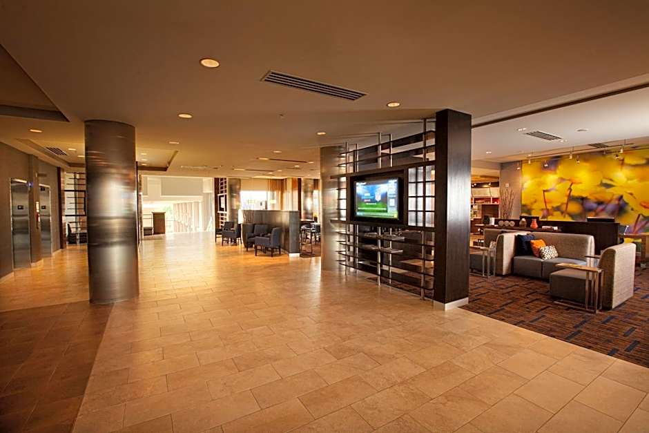 Courtyard by Marriott Kansas City At Briarcliff