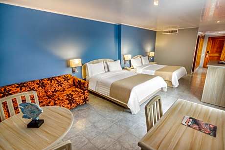 Triple Room Sea View