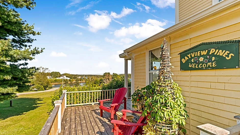 Bayview Pines Country Inn B&B