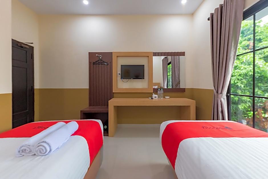 RedDoorz Plus @ La Asiana Guest house