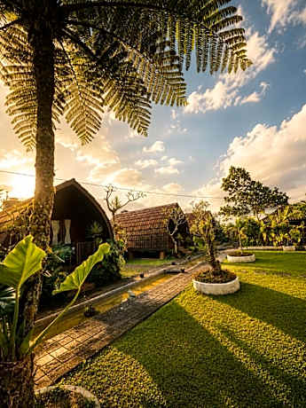 Umah lumbung bedugul