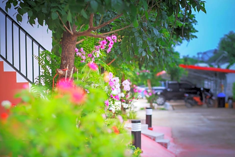 Pantip Boutique Hotel