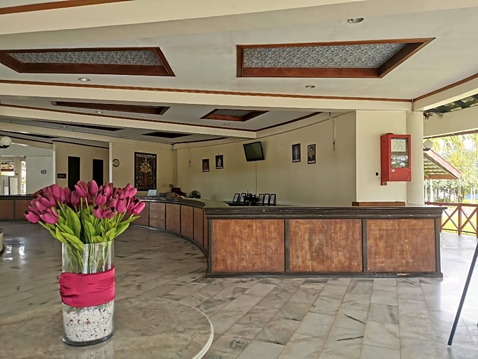 OYO 89972 Borneo Paradise Beach Hotel