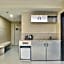 Treebo Premium Metropolis