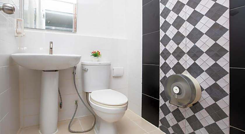 Bell Lifestyle Hostel Phuket