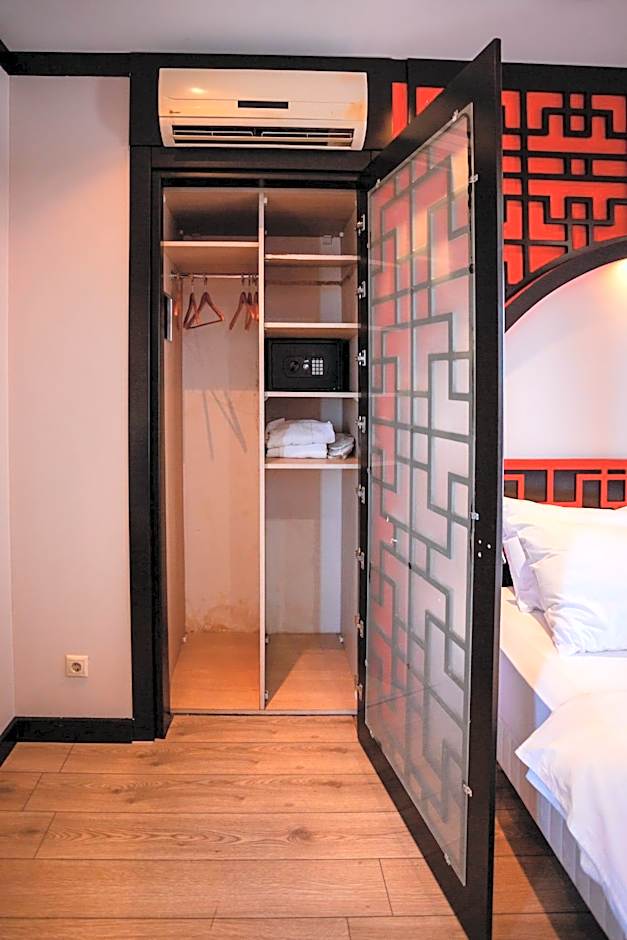 Piazza Boutique Hotel