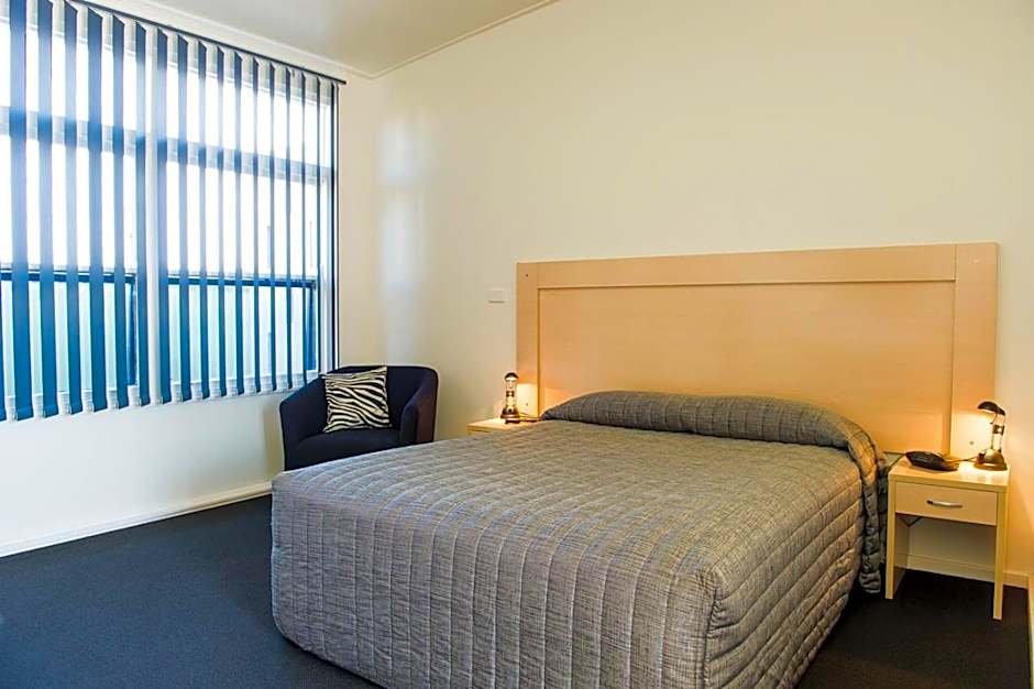 Cherry Blossom Motor Inn