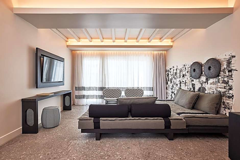 Amazon Resort and Spa, a member of Mykonos Highlights