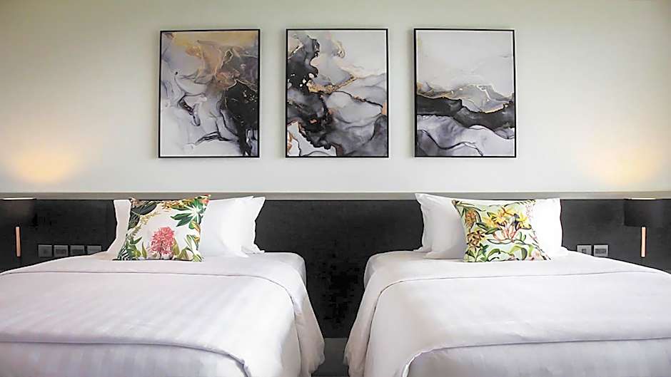 Photo 1 of 4 of Superior 2 Beds