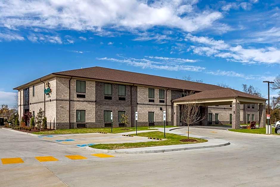 Photo 1 of 50 of Quality Inn Lebanon - Nashville Area