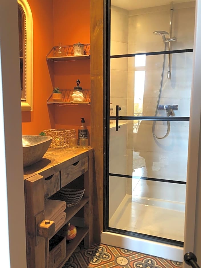 MAISON La BOHEME Spa & Jacuzzi