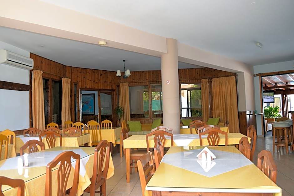 Anna Hotel Apartments