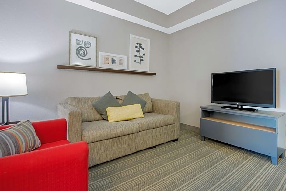Country Inn & Suites by Radisson, Port Canaveral, FL