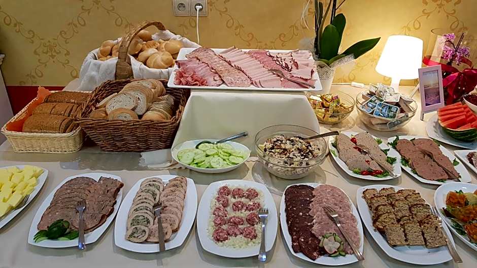 O.W. Krakus II - Domki i Pokoje