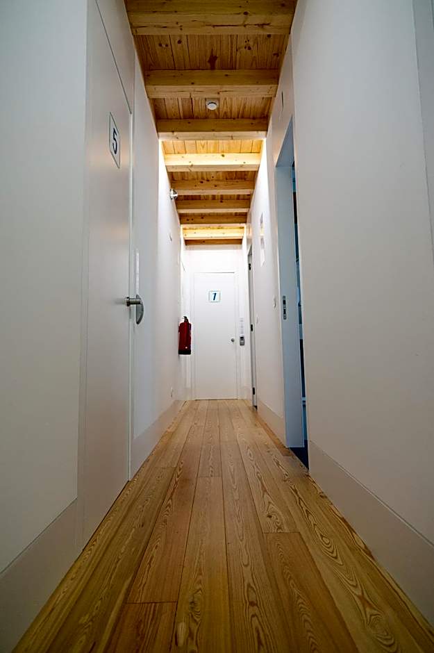 Change The World Hostels - Coimbra - Almedina