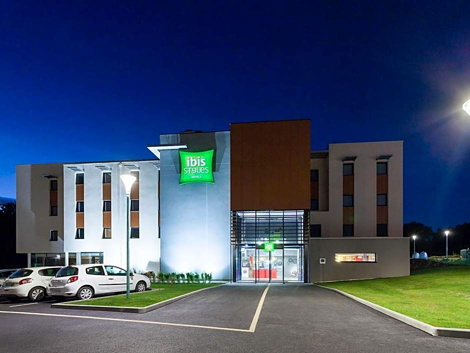 ibis Styles Vierzon