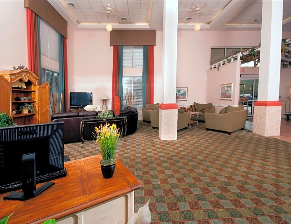 Americlnn Hotel & Suites
