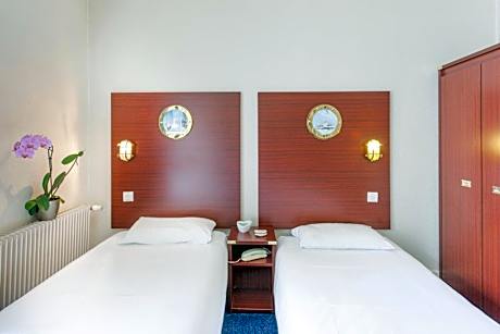 Comfort Twin Room