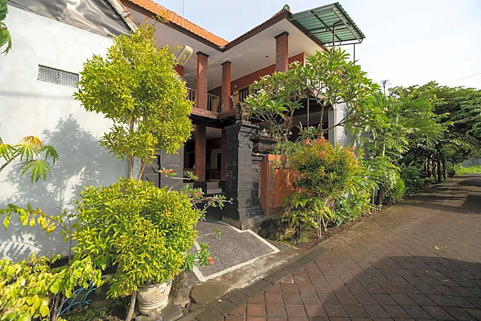 OYO 636 Apartmen Kak Okoh – Canggu, ID