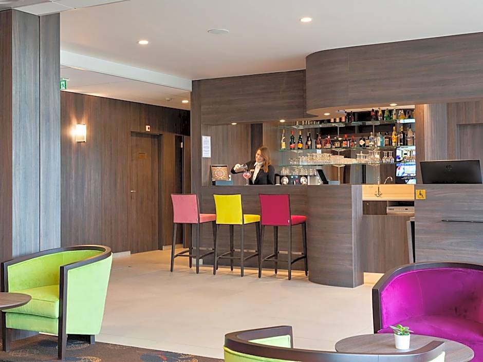 Hotel Roi Soleil Prestige Plaisir - St Quentin