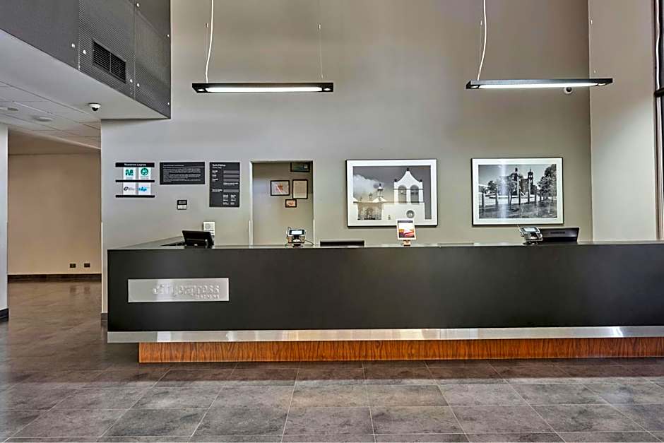 City Express by Marriott Ciudad de México Plaza Central