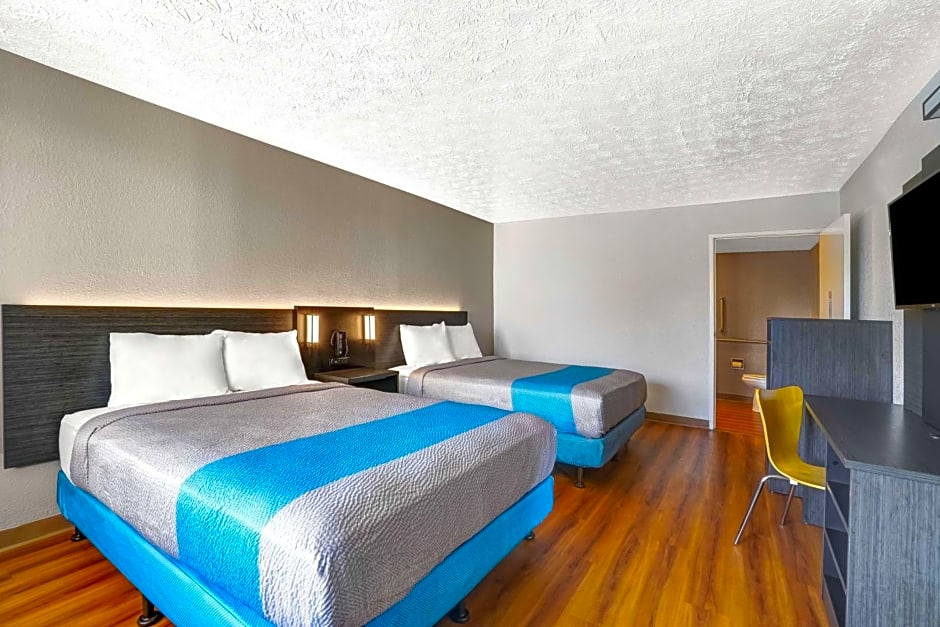 Motel 6-Lexington, KY - East I-75